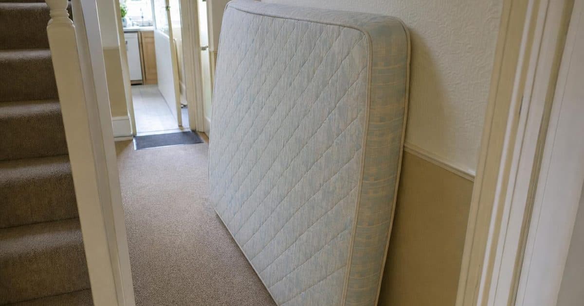 How to get rid of an old mattress in Watford