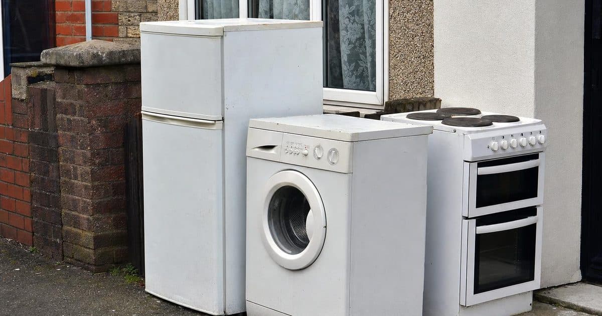 How to dispose of white goods in Watford: recycling, selling and collection